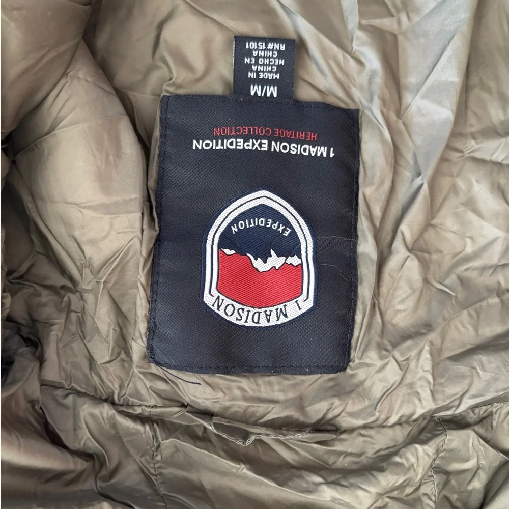 Madison Expedition NWOT  in Cozy Cream Hooded Jacket Size M - Picture 3 of 3